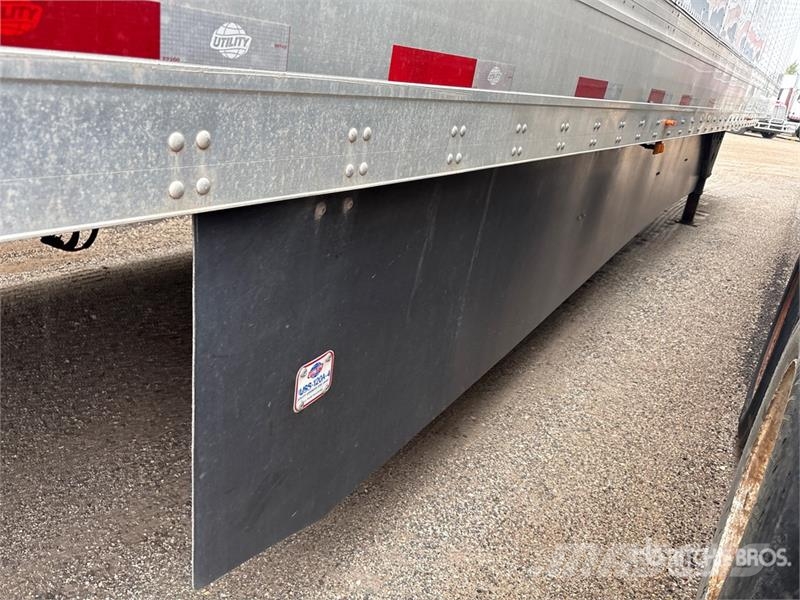 Utility VS2DX Van Body Trailers