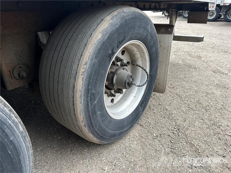 Utility VS2DX Van Body Trailers