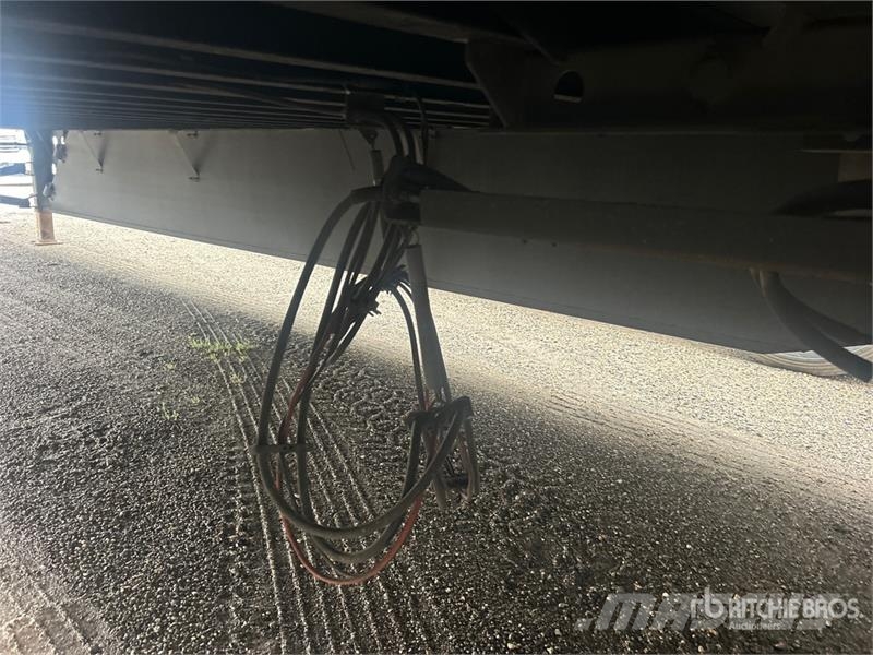 Utility VS2DX Van Body Trailers