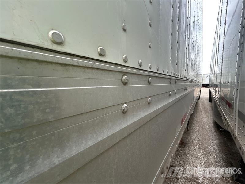 Utility VS2DX Box Trailers