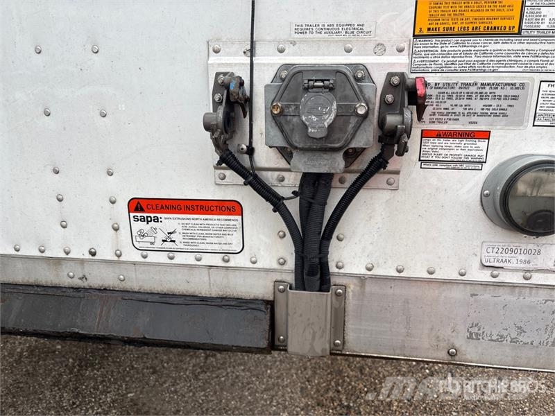 Utility VS2DX Van Body Trailers