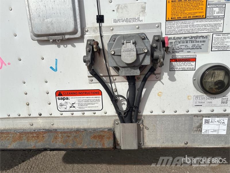 Utility VS2DX Van Body Trailers
