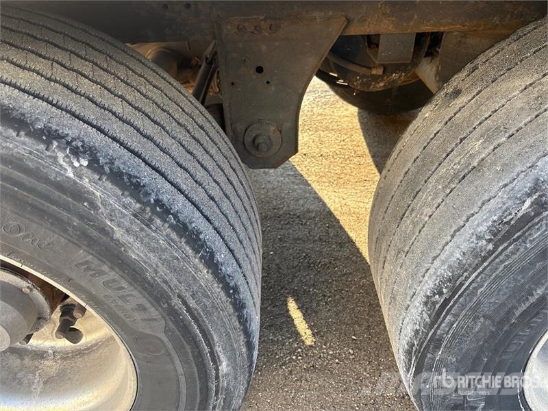 Utility VS2DX Reboques baú