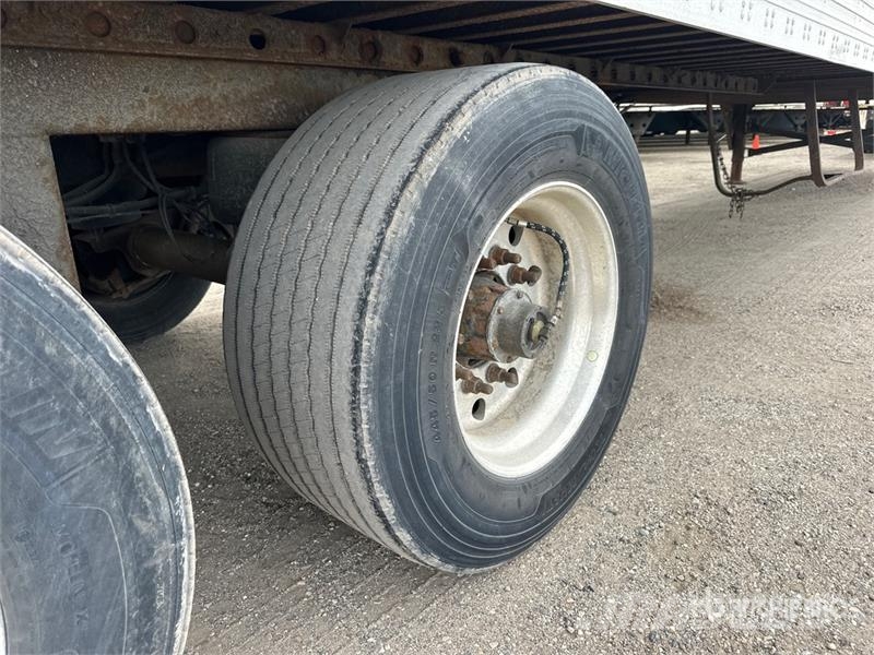 Utility VS2DX Van Body Trailers