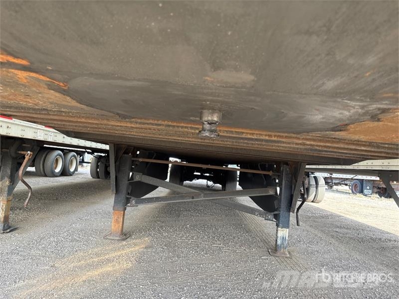 Utility VS2DX Van Body Trailers