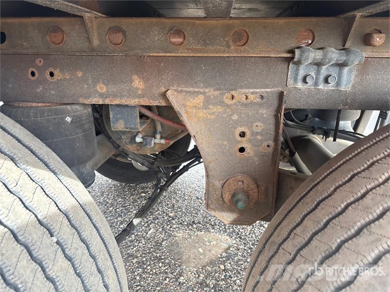 Utility VS2DX Van Body Trailers