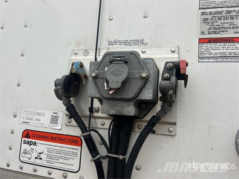 Utility VS2DX Van Body Trailers