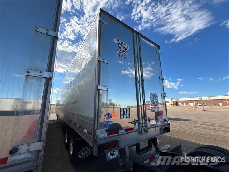 Utility VS2DX Van Body Trailers