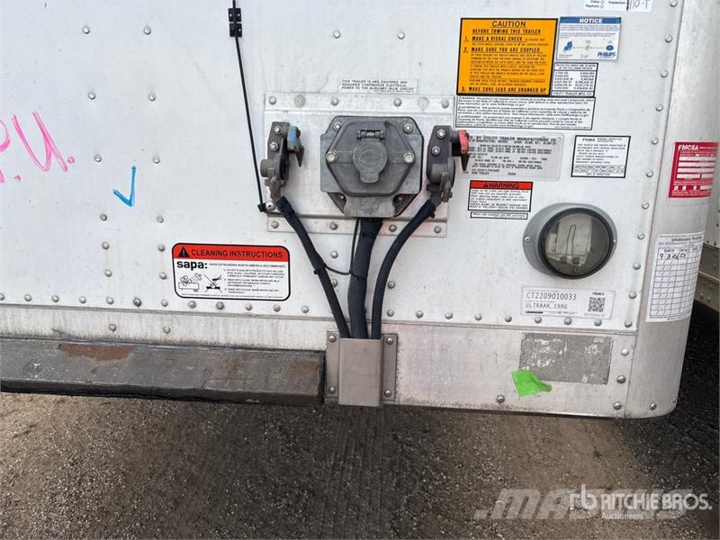 Utility VS2DX Box Trailers