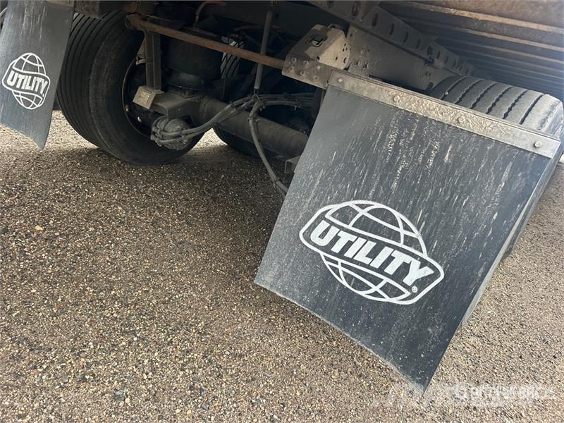 Utility VS2DX 箱體拖車