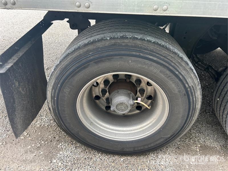 Utility VS2DX Van Body Trailers