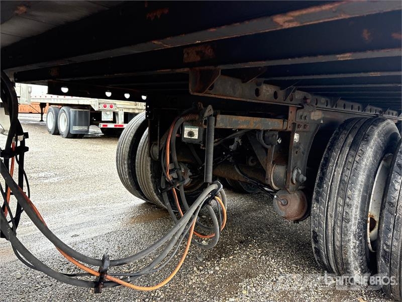 Utility VS2DX Box Trailers