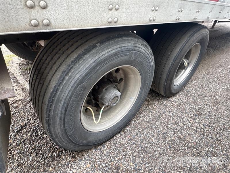 Utility VS2DX Van Body Trailers