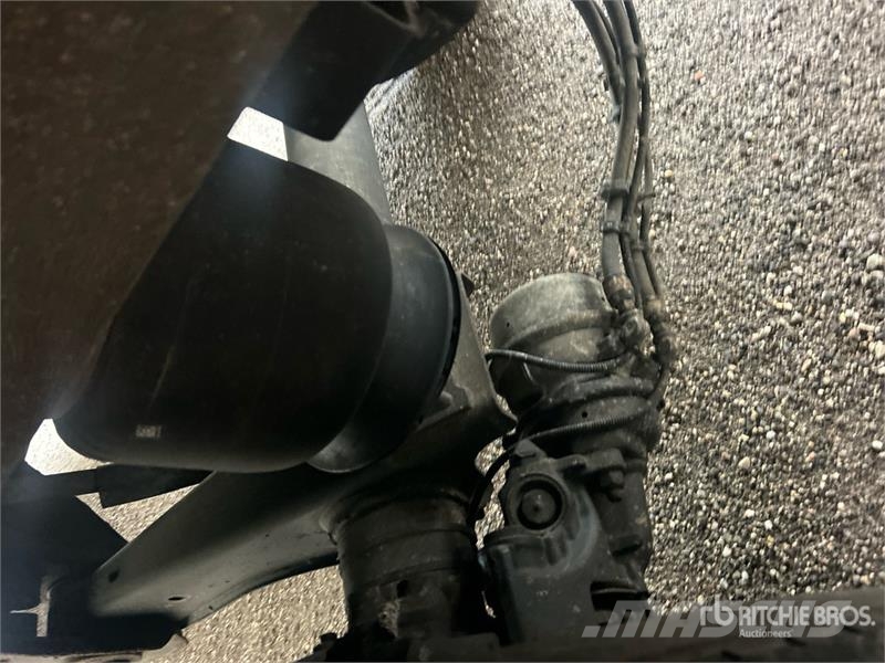 Utility VS2DX 箱體拖車