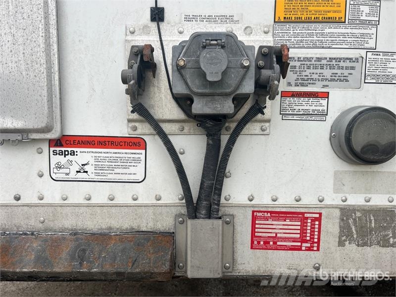Utility VS2DX Box Trailers