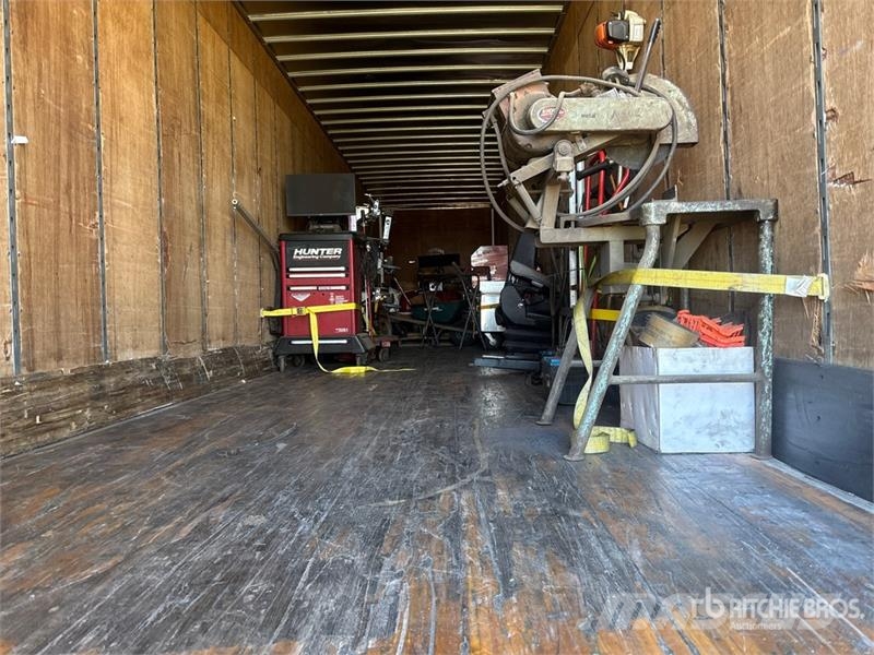 Utility VS2DX Van Body Trailers