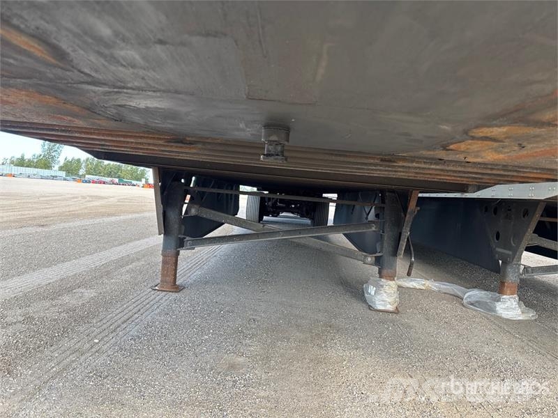 Utility VS2DX Van Body Trailers