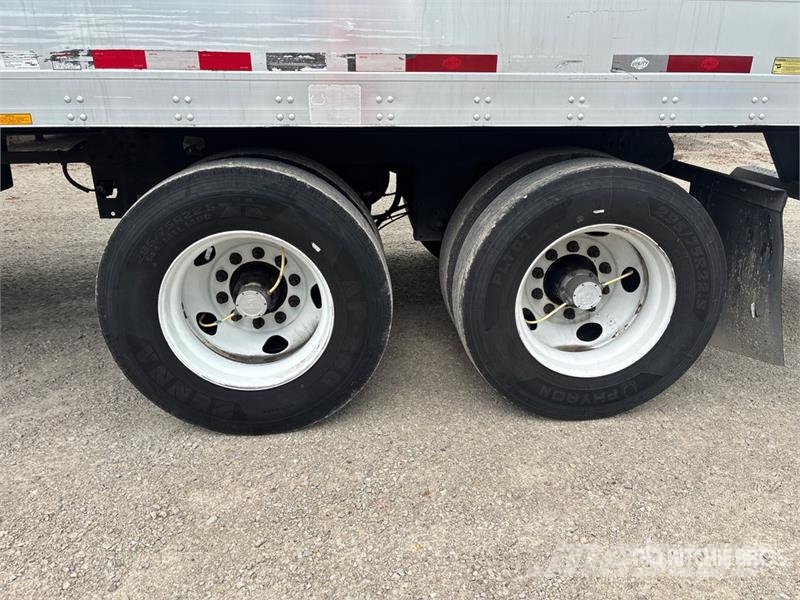 Utility VS2DX Gesloten opbouw trailers