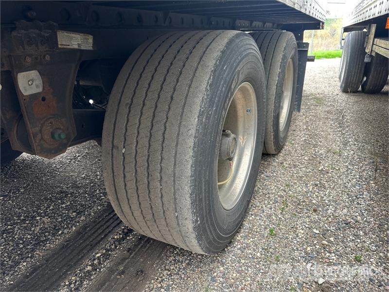 Utility VS2DX Van Body Trailers