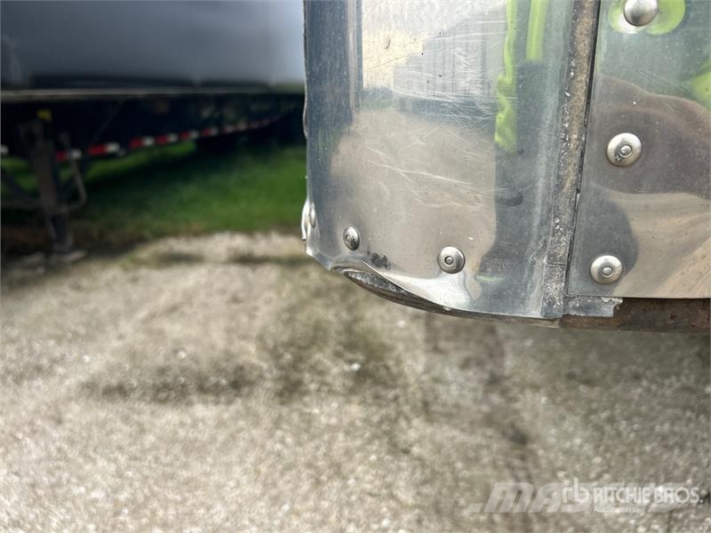 Utility VS2DX Van Body Trailers