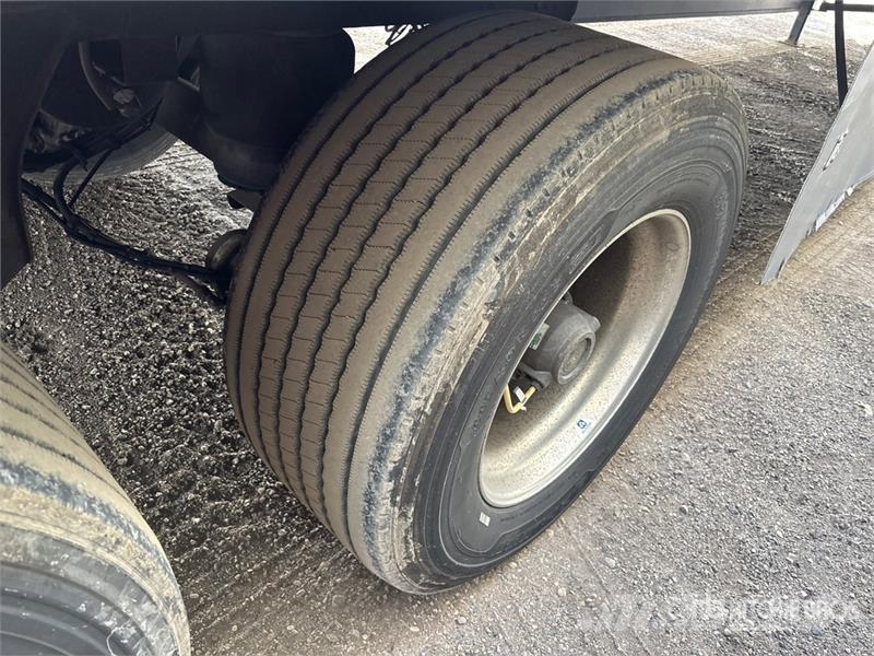 Utility VS2DX Van Body Trailers