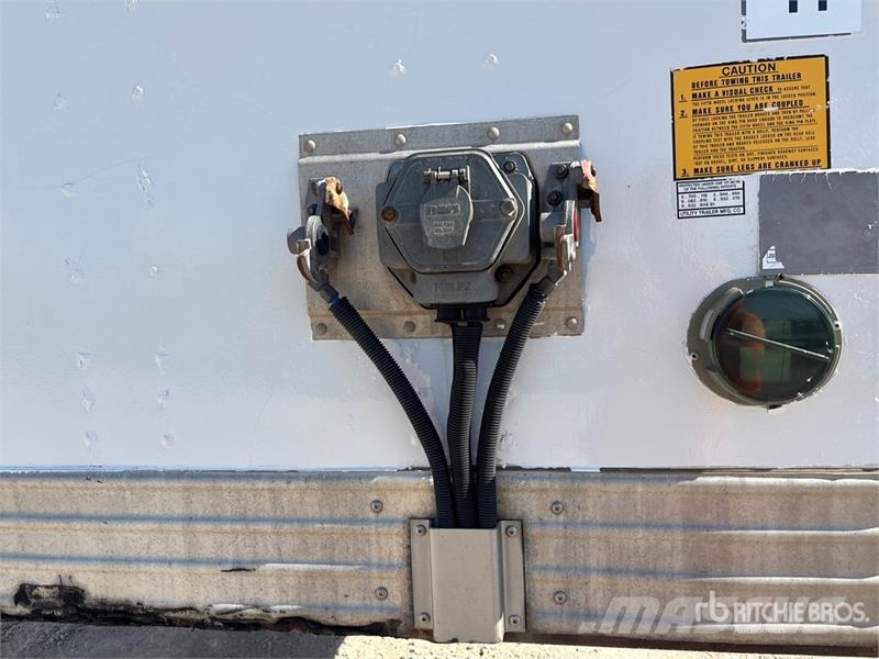 Utility VS2DX Sanduk prikolice