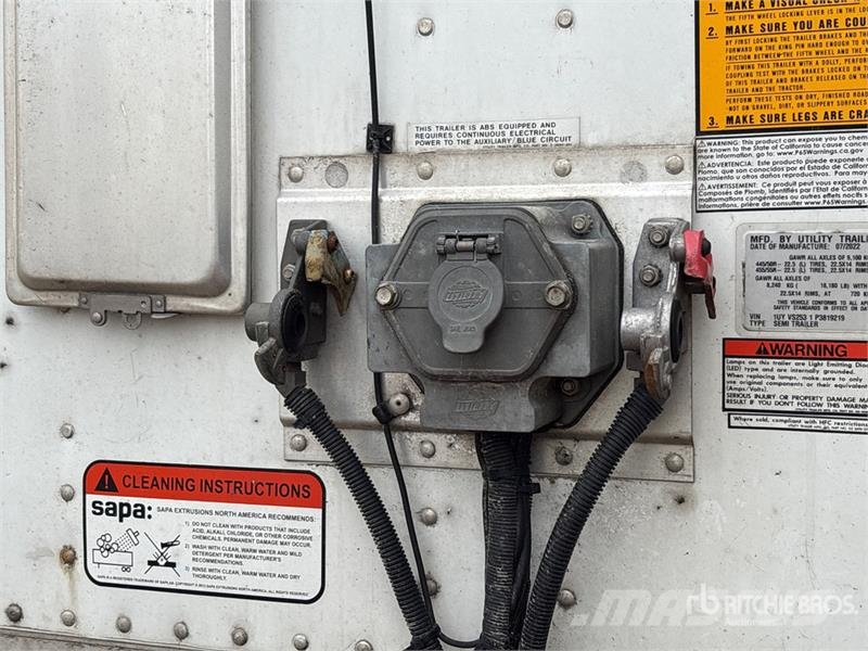 Utility VS2DX Van Body Trailers
