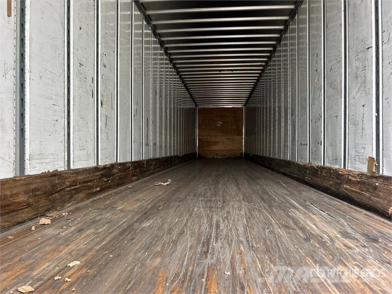 Utility VS2DX Box Trailers