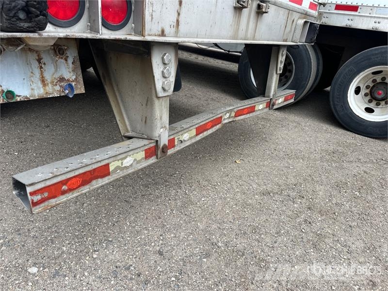 Utility VS2DX Van Body Trailers