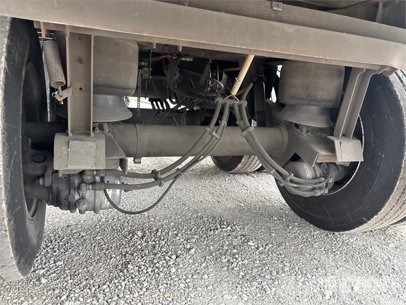Utility VS2DX Gesloten opbouw trailers