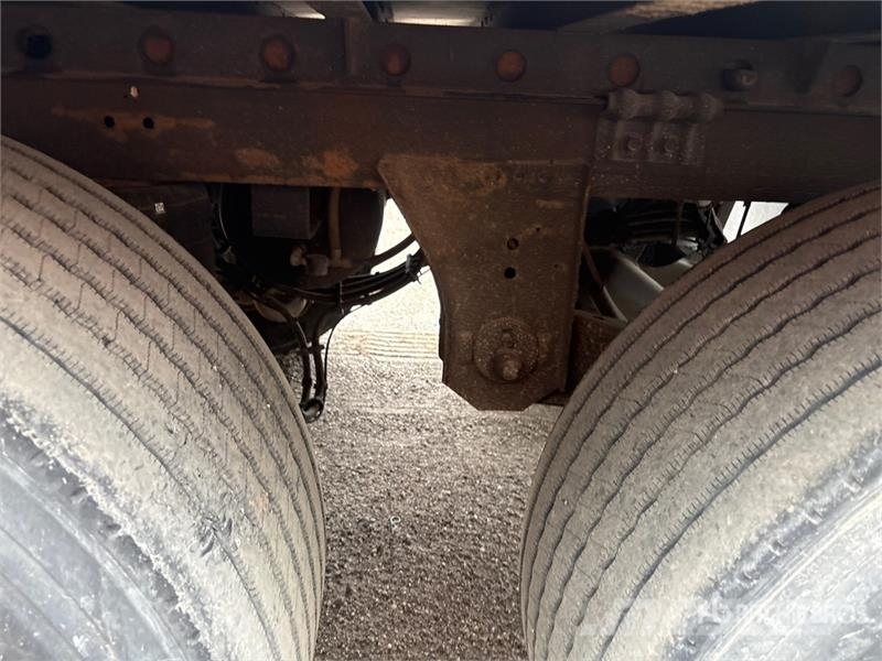 Utility VS2DX Van Body Trailers