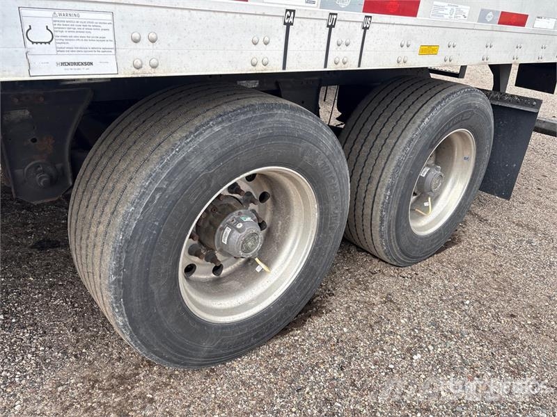 Utility VS2DX Van Body Trailers