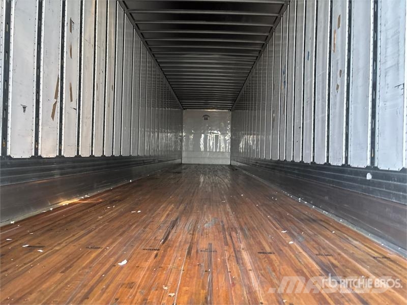 Utility VS2DX Van Body Trailers
