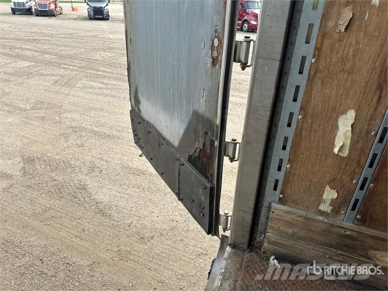 Utility VS2DX Van Body Trailers