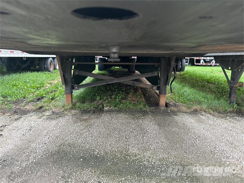 Utility VS2DX 箱體拖車