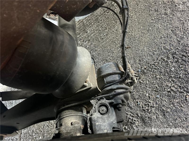 Utility VS2DX 箱體拖車
