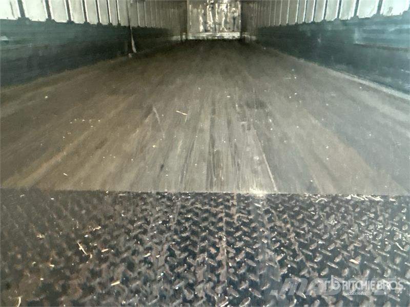 Utility VS2DX Gesloten opbouw trailers