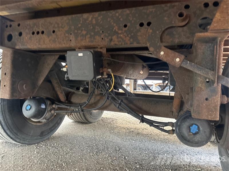 Utility VS2DX Van Body Trailers