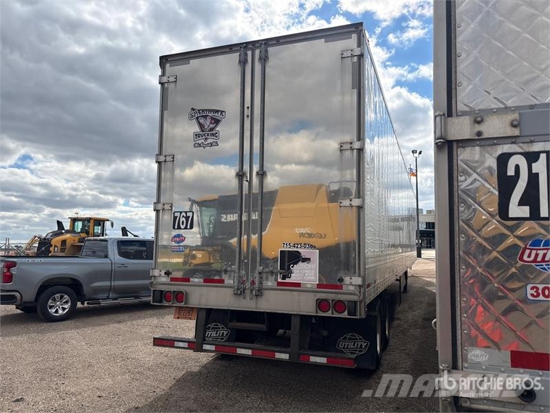 Utility VS2DX Van Body Trailers