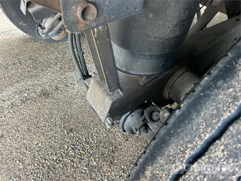 Utility VS2DX 箱體拖車