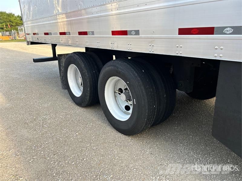 Utility VS2DX Gesloten opbouw trailers