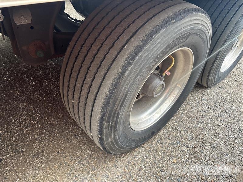 Utility VS2DX Van Body Trailers
