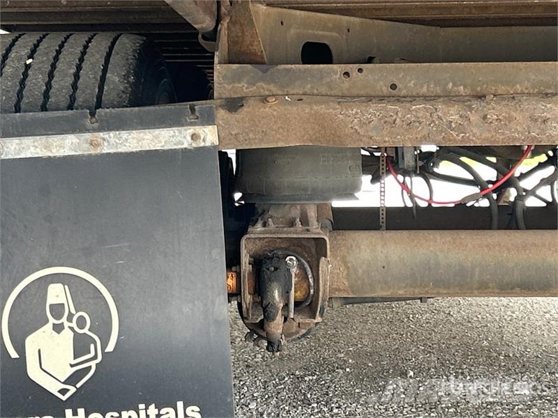 Utility VS2DX Van Body Trailers