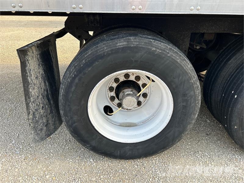 Utility VS2DX Gesloten opbouw trailers