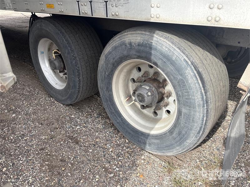Utility VS2DX Van Body Trailers