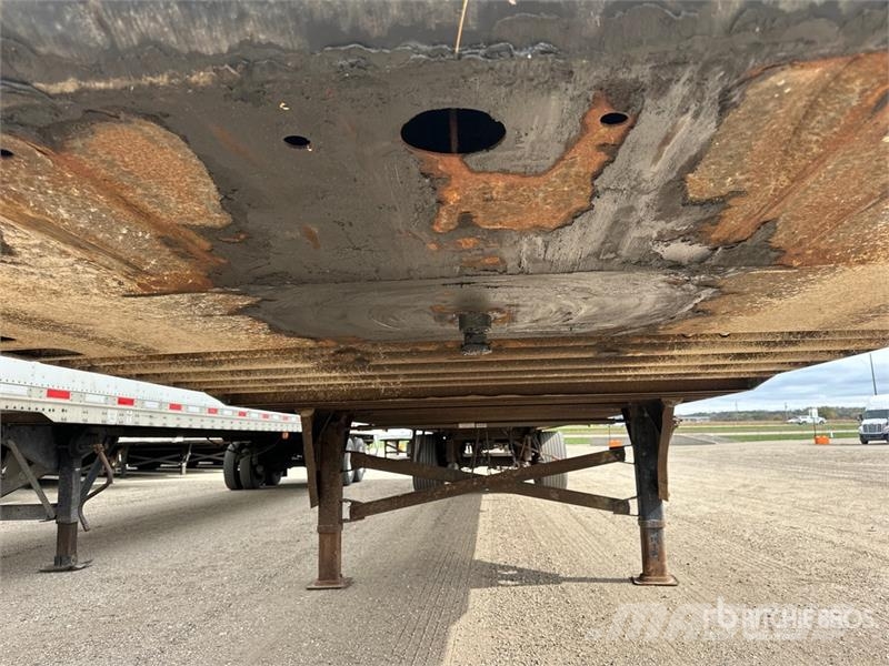 Utility VS2DX Van Body Trailers