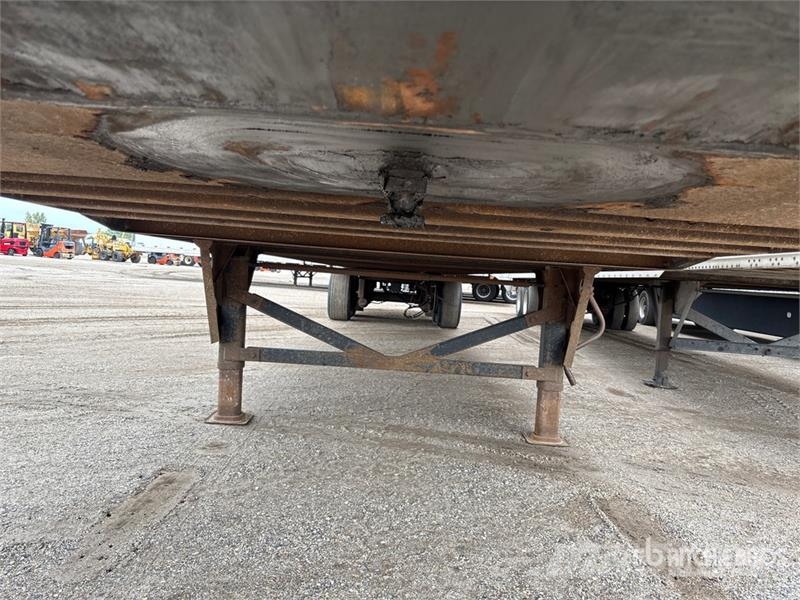 Utility VS2DX Van Body Trailers