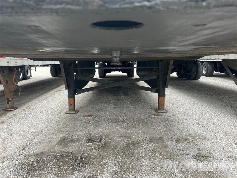 Utility VS2DX Van Body Trailers