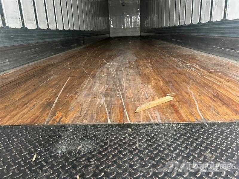 Utility VS2DX Van Body Trailers