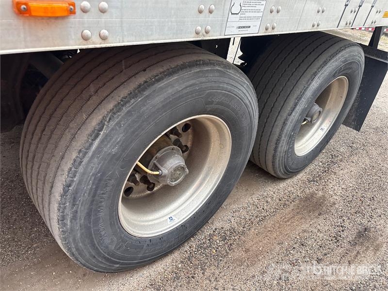 Utility VS2DX Van Body Trailers
